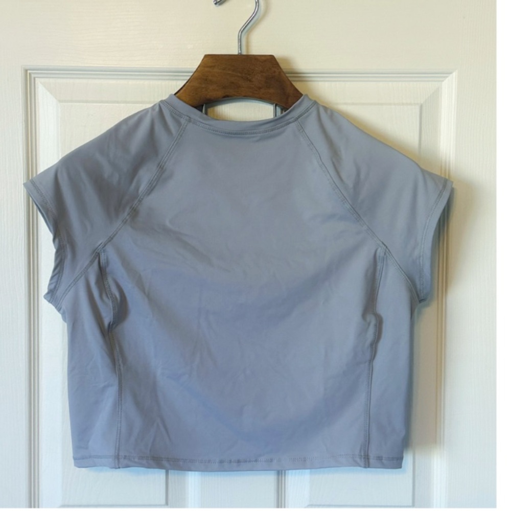 SKIMS Swim Raglan Top - Picture 4 of 8